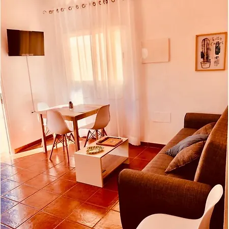 Apartman La Real 2 *